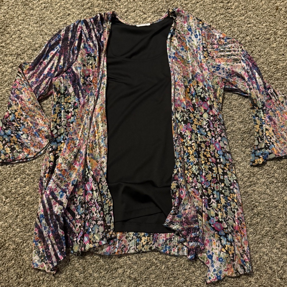 Rebecca Malone Size Small Floral Blouse